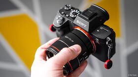 Samyang AF 75mm f/1.8 FE Φακός (Sony E-Mount) — 399€ Photo Emporiki