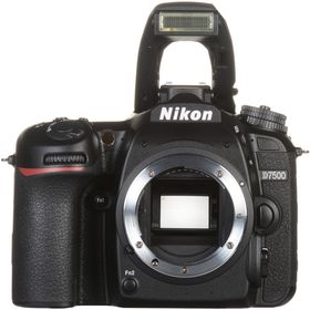 Nikon D7500 DSLR Κάμερα με 18-140mm VR Φακό — 1199€ Photo Emporiki