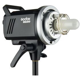Godox MS300-F Studio-Kit studio flash unit kit 2 x 300Ws — 439€ Photo Emporiki