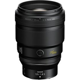 Nikon Z 135mm f/1.8 S Plena — 2375€ Photo Emporiki