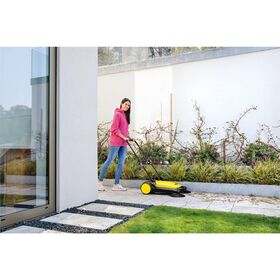 Kärcher S 4 Twin Sweeper — 169€ Photo Emporiki