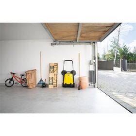 Kärcher S 4 Twin Sweeper — 169€ Photo Emporiki
