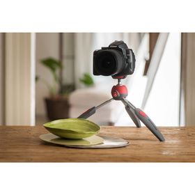 Manfrotto PIXI EVO Mini Tripod (Red) — 43€ Photo Emporiki