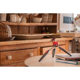 Manfrotto PIXI EVO Mini Tripod (Red) — 43€ Photo Emporiki